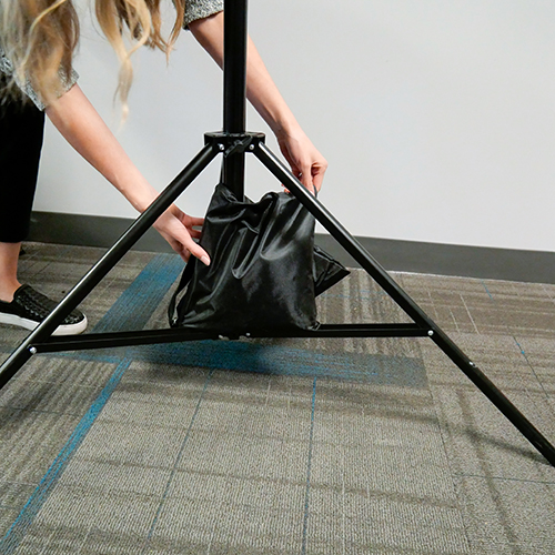 how-to-setup-seamless-paper-backdrop-2 photography backdrop stand